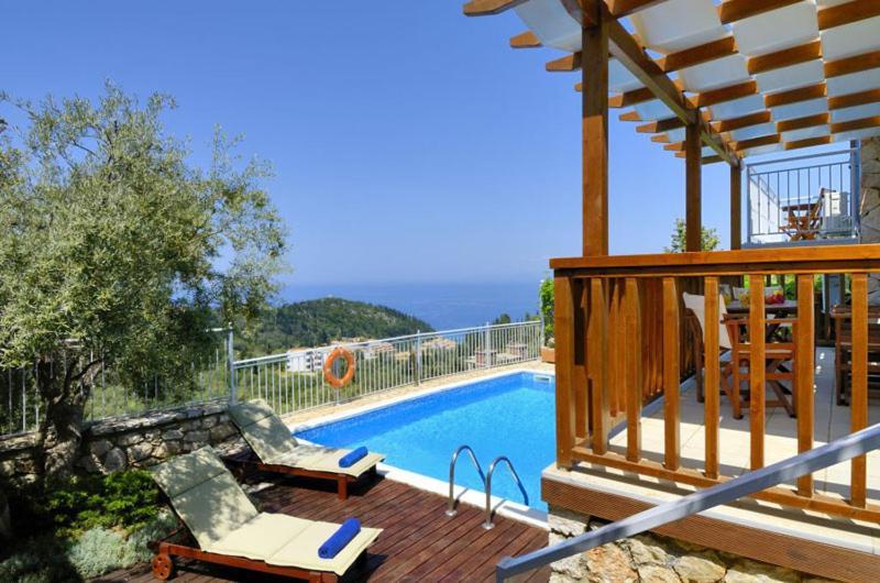Agios Nikitas Resort Villas Eksteriør bilde